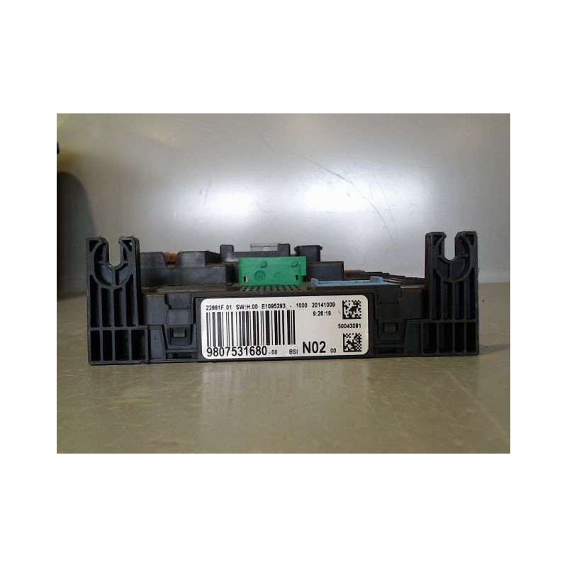 BOITIER GESTION HABITACLE PEUGEOT 208 Phase 1 2012-...