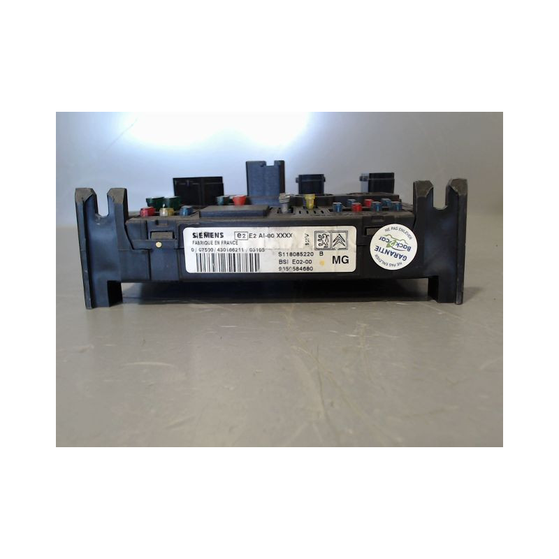 BOITIER GESTION HABITACLE PEUGEOT 206