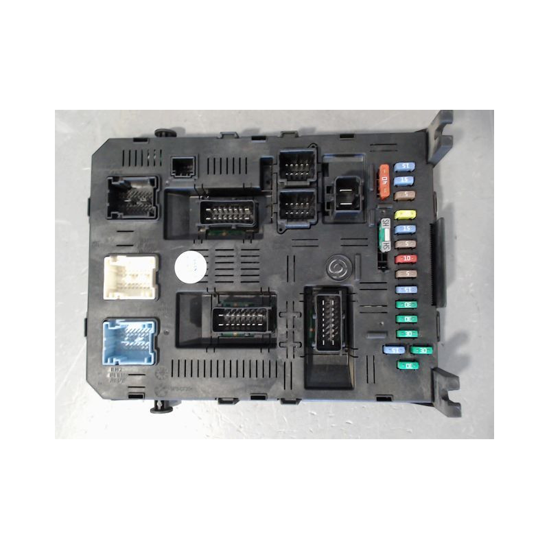 BOITIER GESTION HABITACLE PEUGEOT 307 Phase 2 2005-2007