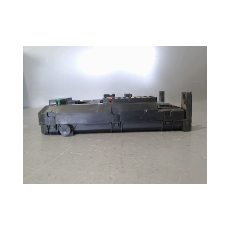 BOITIER GESTION HABITACLE PEUGEOT 208 Phase 1 2012-...