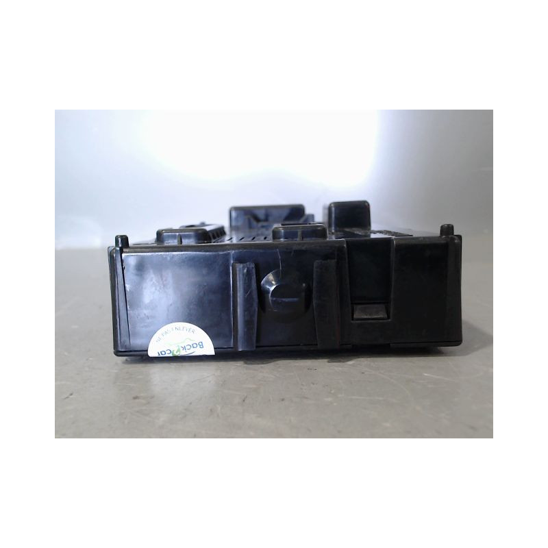 BOITIER GESTION HABITACLE RENAULT CLIO III Phase 1 2005-2009