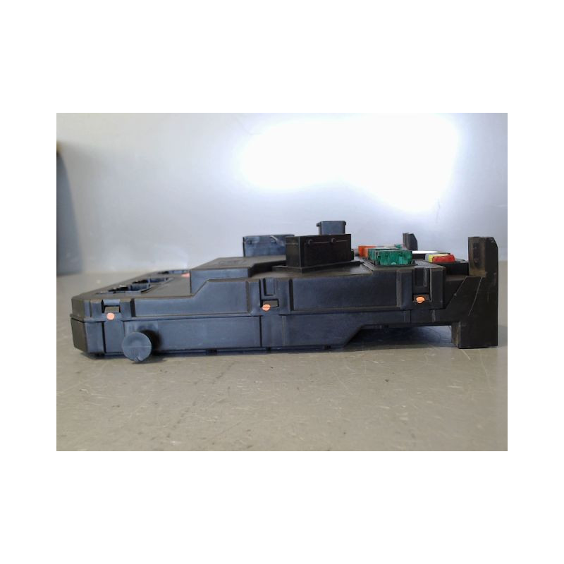 BOITIER GESTION HABITACLE PEUGEOT 206