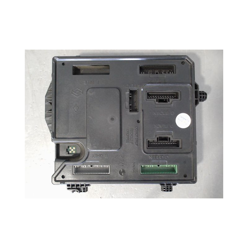 BOITIER GESTION HABITACLE RENAULT SCENIC MONOSP. III Phase 1 2009-2011