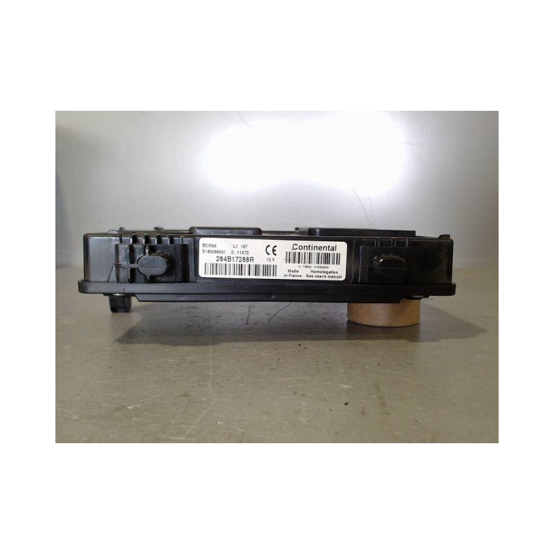 BOITIER GESTION HABITACLE RENAULT SCENIC MONOSP. III Phase 1 2009-2011