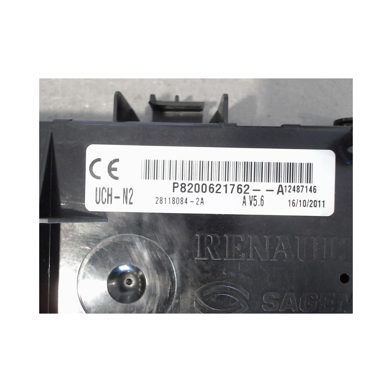 BOITIER GESTION HABITACLE RENAULT CLIO