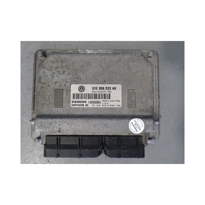 CALCULATEUR MOTEUR VOLKSWAGEN POLO