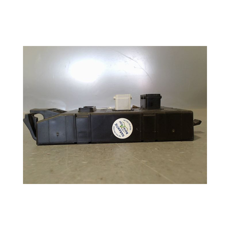 BOITIER GESTION HABITACLE RENAULT TRAFIC