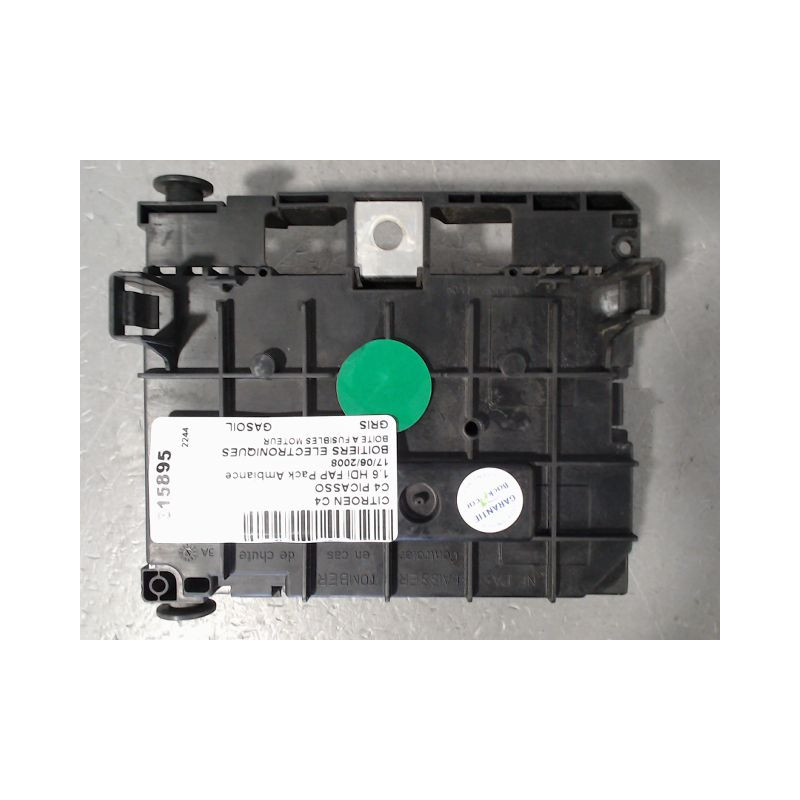 BOITE A FUSIBLES CITROEN C4 PICASSO