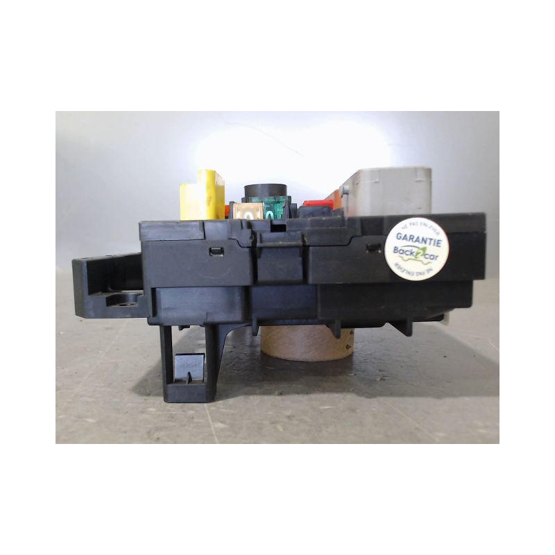 BOITE A FUSIBLES CITROEN C3 2005-