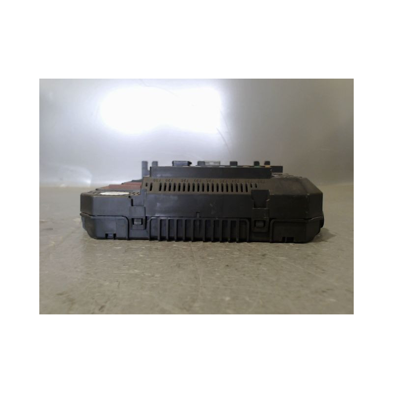 BOITIER GESTION HABITACLE PEUGEOT 208