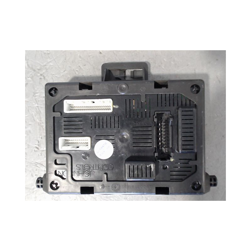 BOITIER GESTION HABITACLE RENAULT MODUS