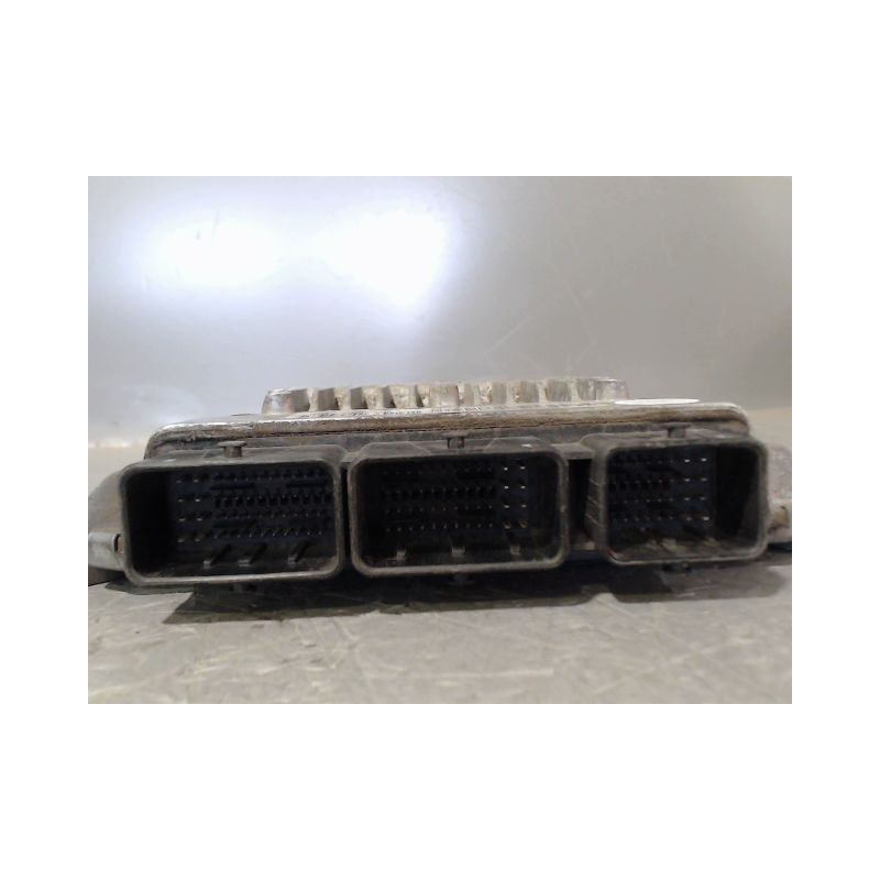 CALCULATEUR MOTEUR CITROEN C4