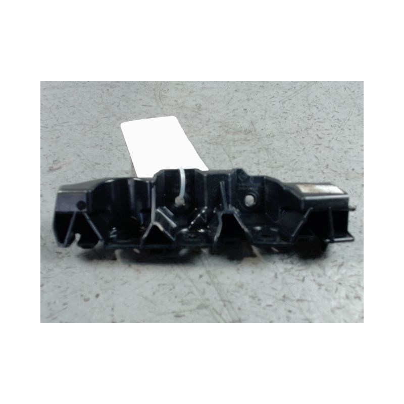SUPPORT PARE-CHOC AVD DACIA SANDERO 2008-