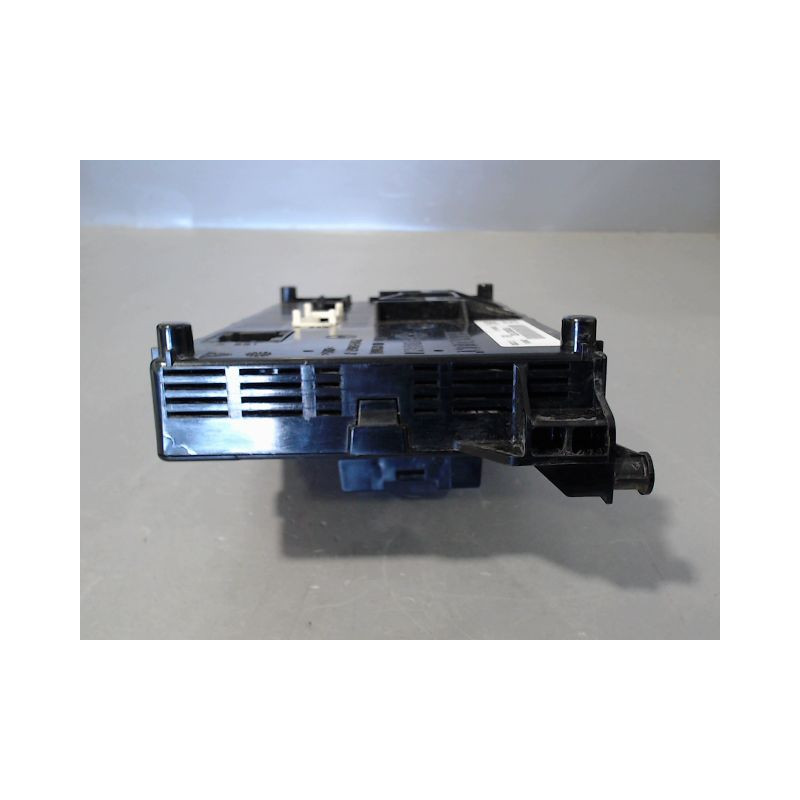 BOITIER GESTION HABITACLE RENAULT CLIO