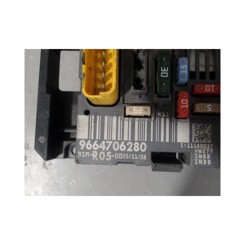 BOITE A FUSIBLES CITROEN BERLINGO II BREAK 2008-