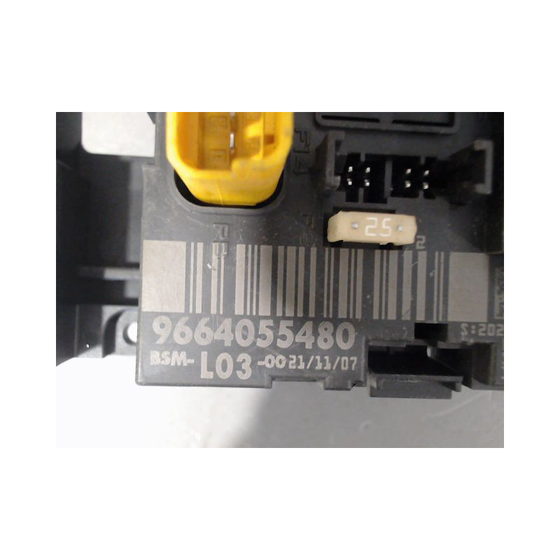 BOITE A FUSIBLES CITROEN C3