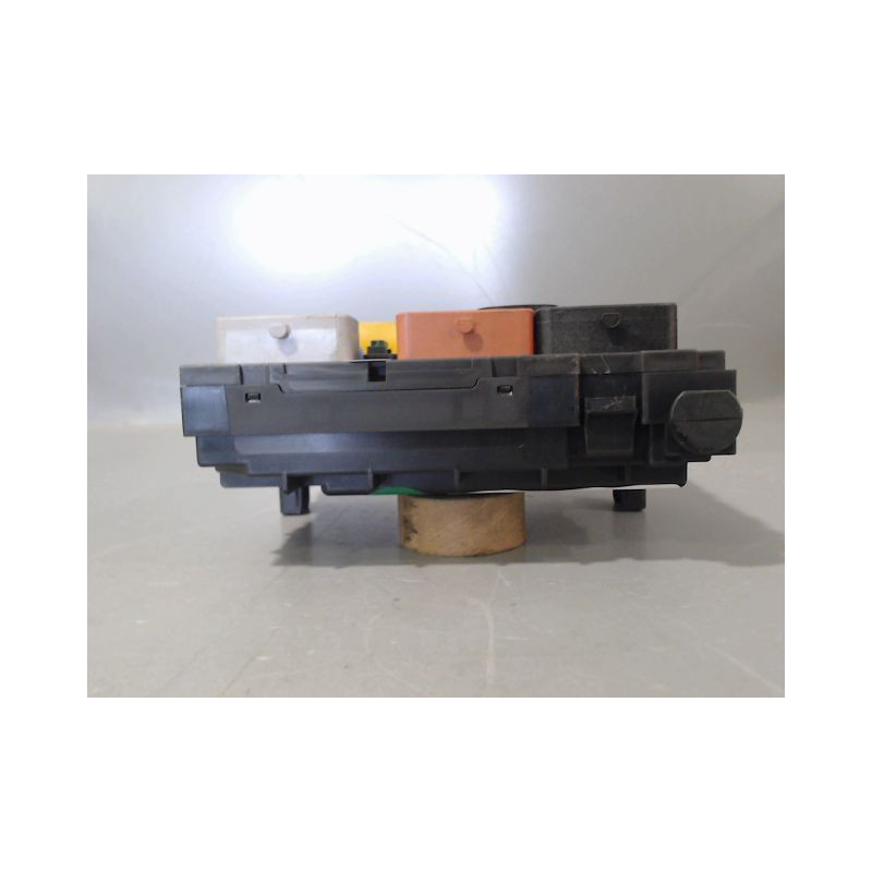 BOITE A FUSIBLES CITROEN C3