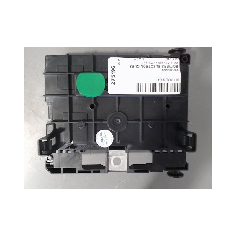 BOITE A FUSIBLES CITROEN C4