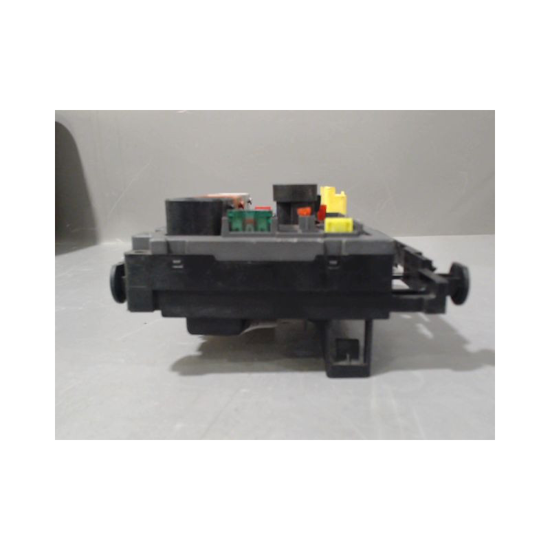 BOITE A FUSIBLES CITROEN C4 2008-