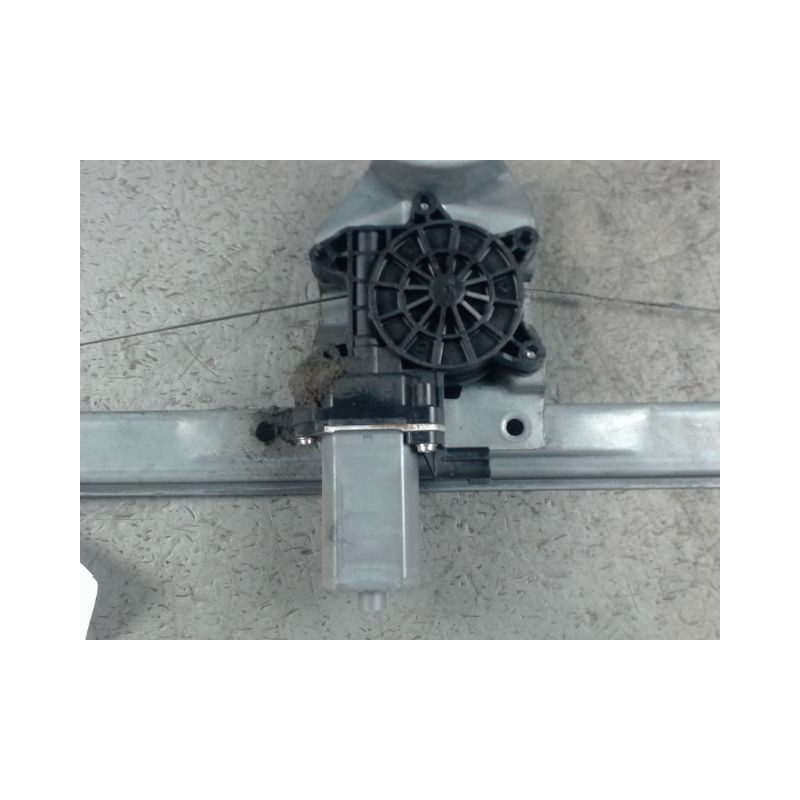 MECANISME+MOTEUR LEVE-GLACE AVANT GAUCHE DACIA LODGY