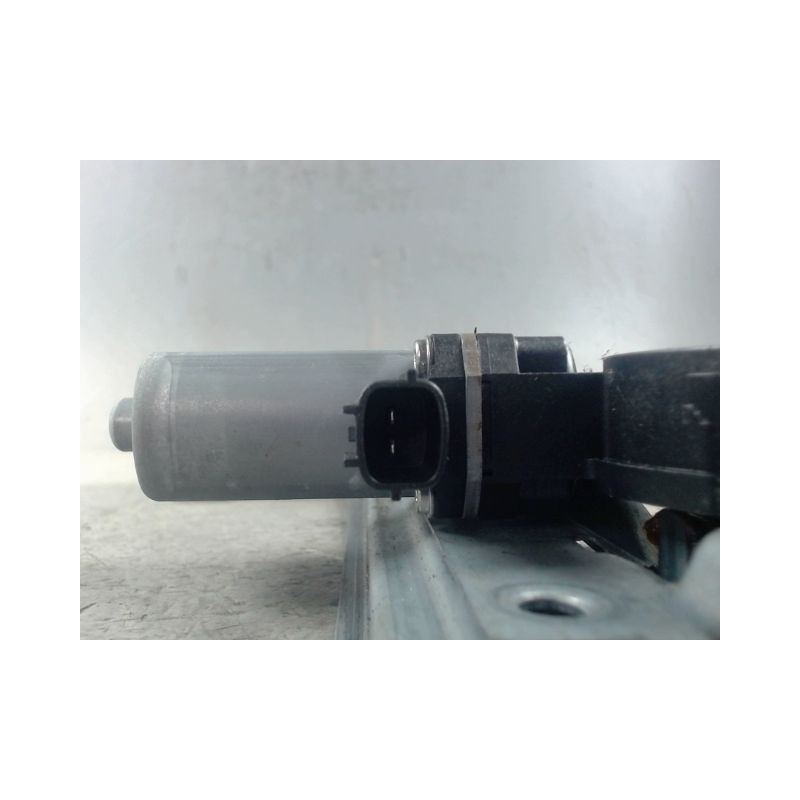 MECANISME+MOTEUR LEVE-GLACE AVANT GAUCHE DACIA LODGY