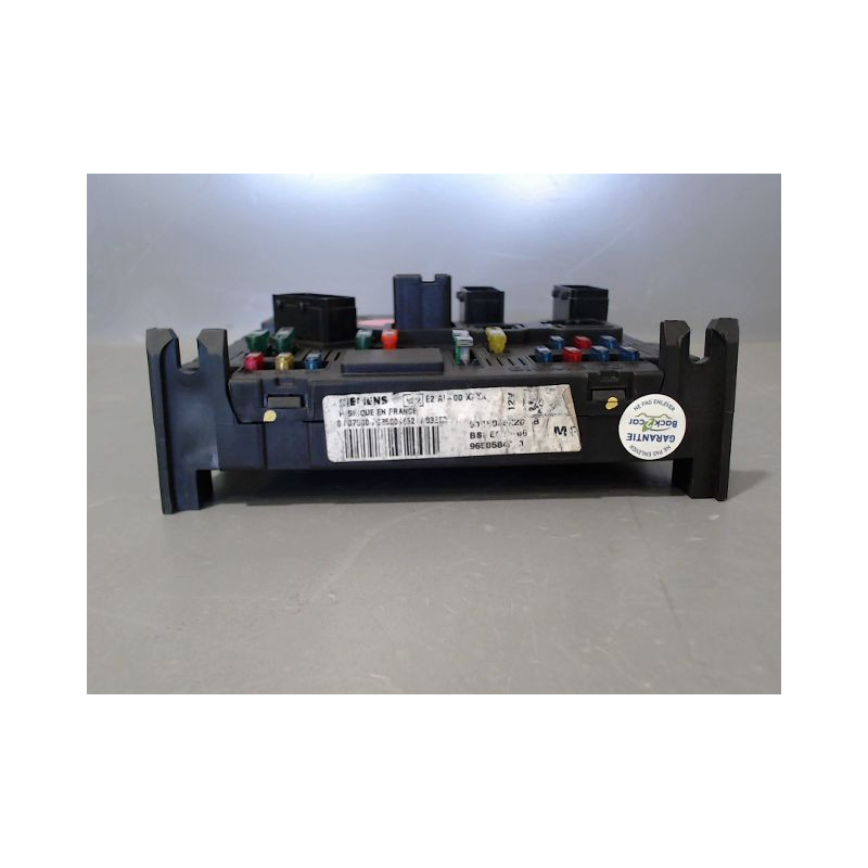 BOITIER GESTION HABITACLE PEUGEOT 206