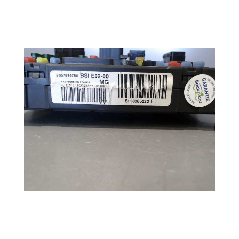 BOITIER GESTION HABITACLE PEUGEOT 206