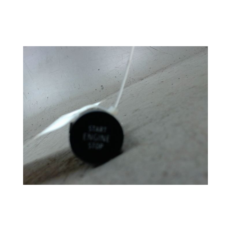 BOUTON DE DEMARRAGE DACIA JOGGER