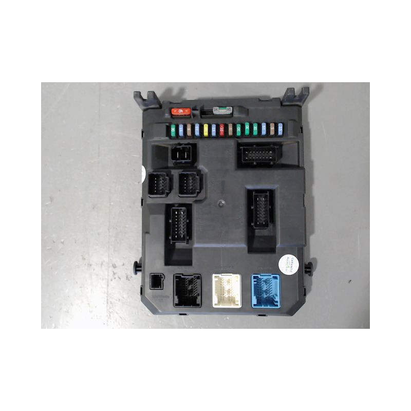 BOITIER GESTION HABITACLE PEUGEOT 207