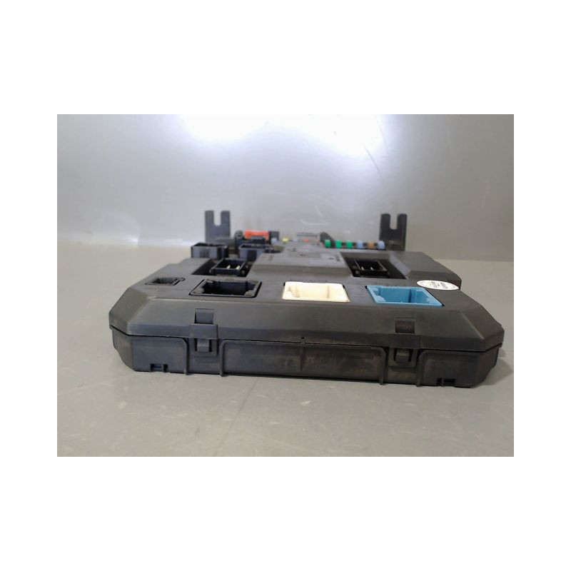 BOITIER GESTION HABITACLE PEUGEOT 207
