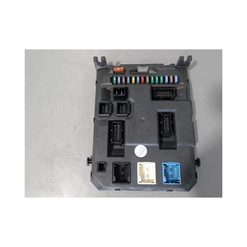 BOITIER GESTION HABITACLE PEUGEOT 207