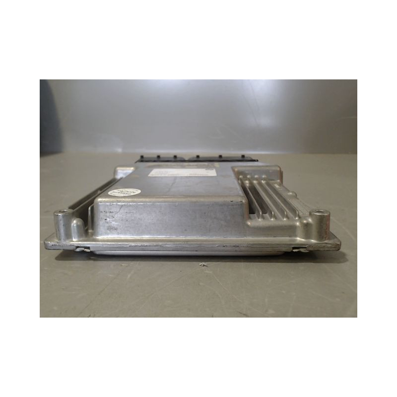 CALCULATEUR MOTEUR BMW X3 2004-2006
