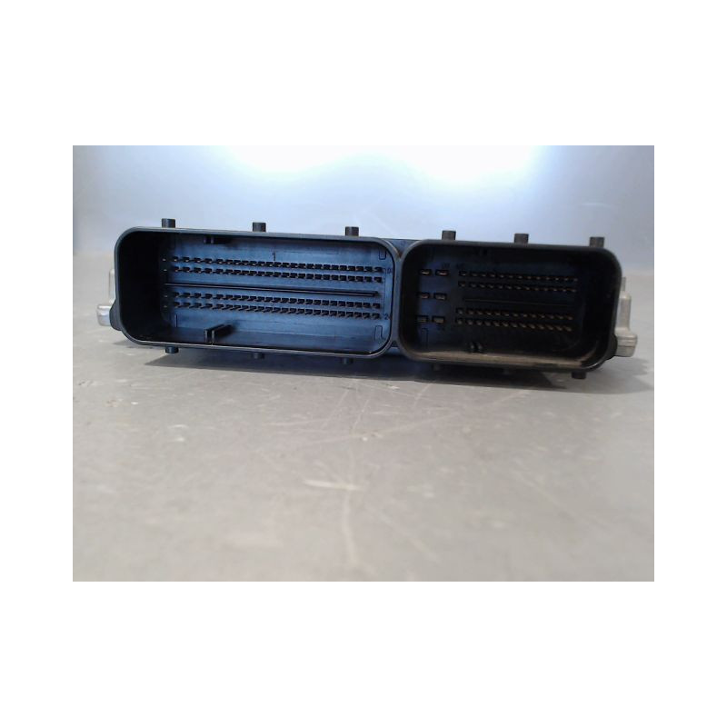 CALCULATEUR MOTEUR BMW SERIE 1 (E87) 04-06