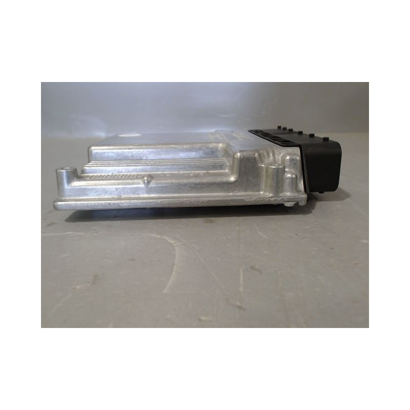 CALCULATEUR MOTEUR BMW SERIE 1 (E87) 07-11