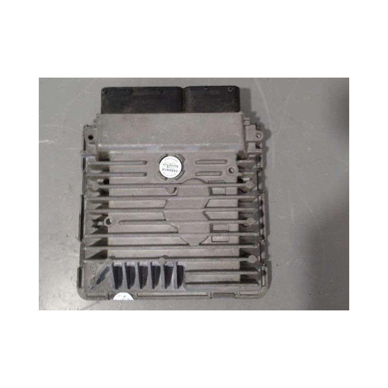 CALCULATEUR MOTEUR AUDI A1