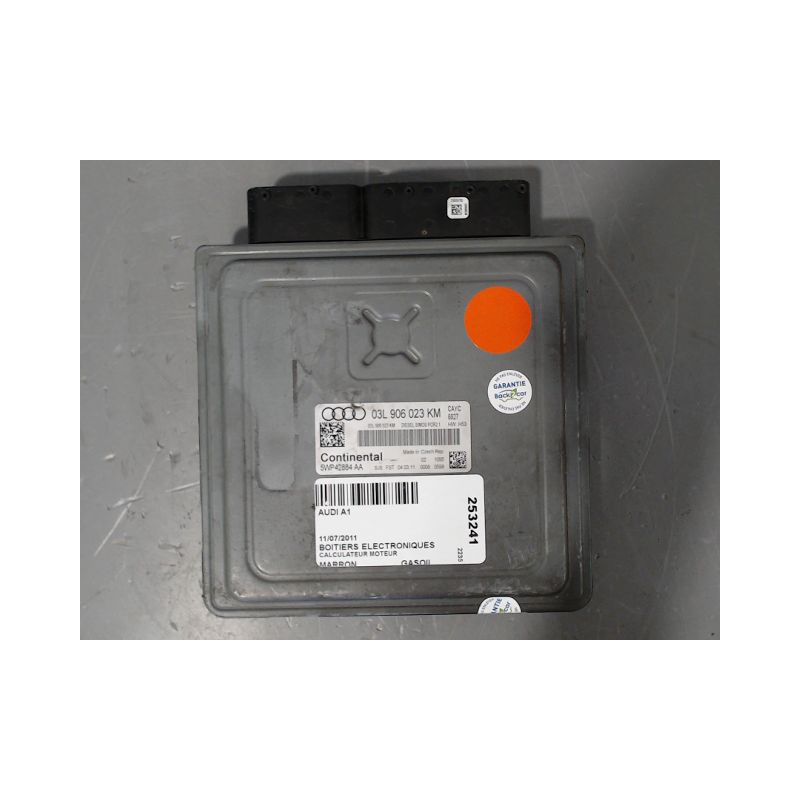 CALCULATEUR MOTEUR AUDI A1
