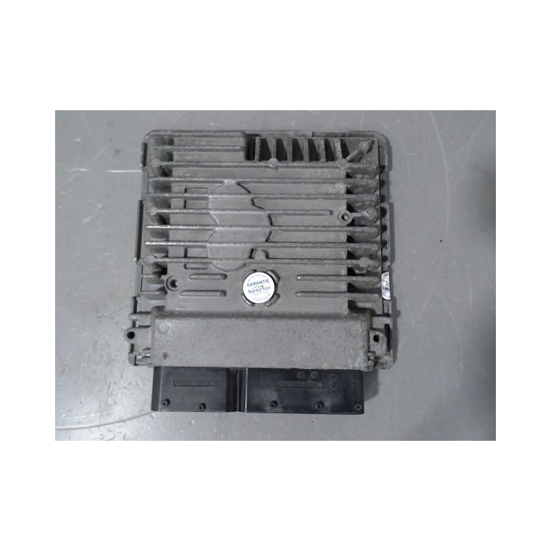 CALCULATEUR MOTEUR VOLKSWAGEN POLO