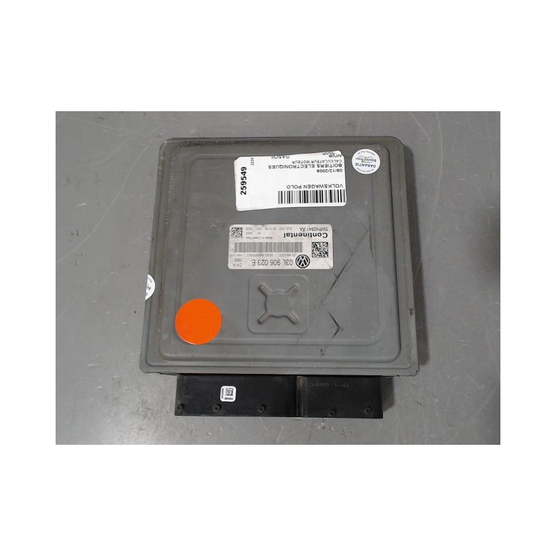 CALCULATEUR MOTEUR VOLKSWAGEN POLO