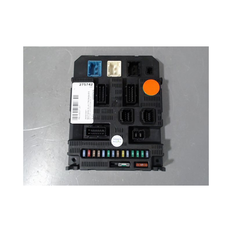 BOITIER GESTION HABITACLE PEUGEOT 207