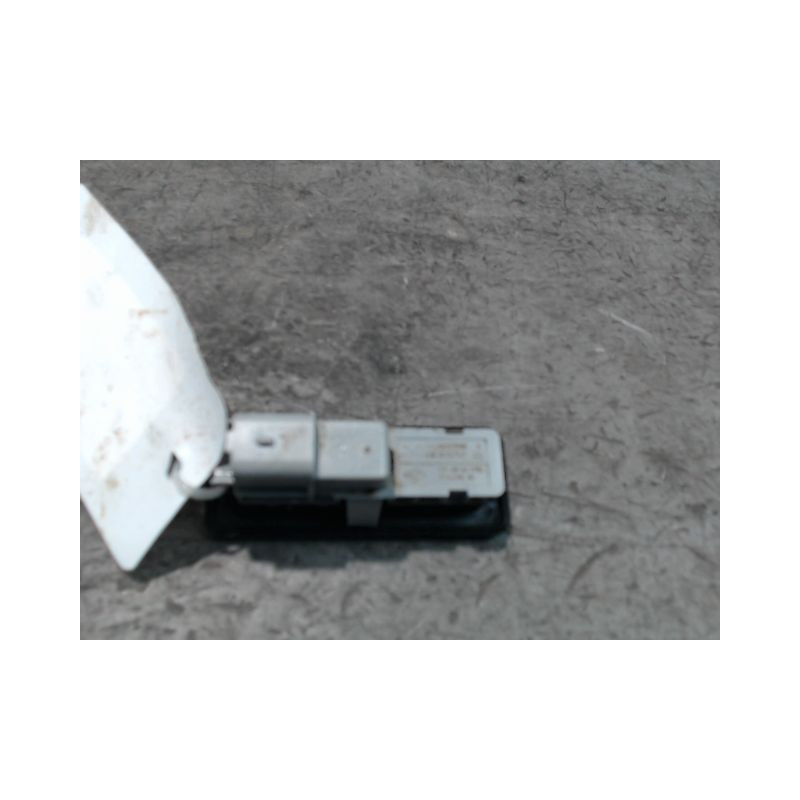 ACTIONNEUR SERRURE HAYON  DACIA SANDERO 2008-