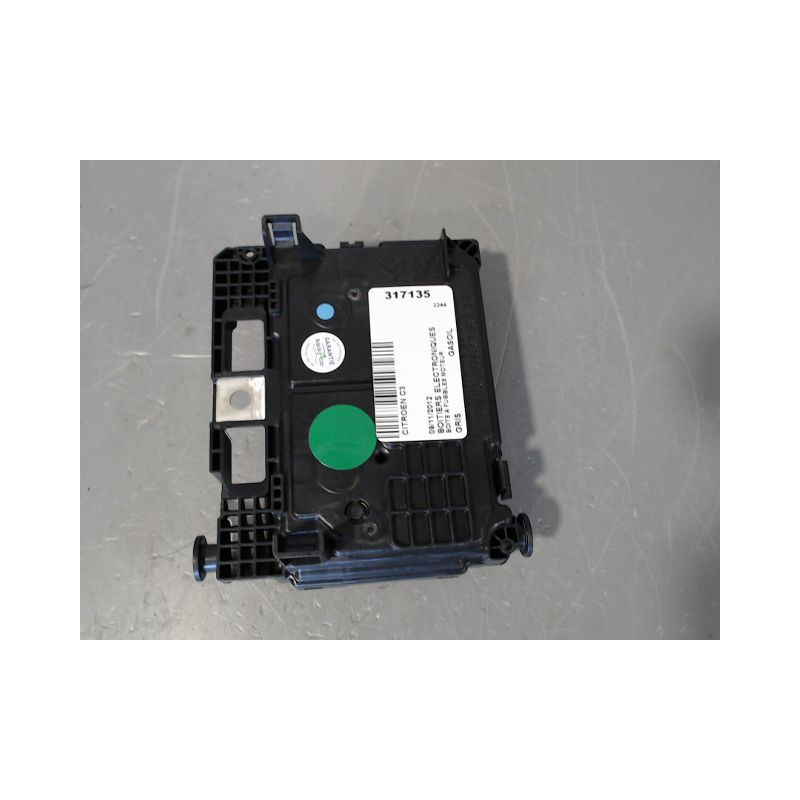 BOITE A FUSIBLES CITROEN C3