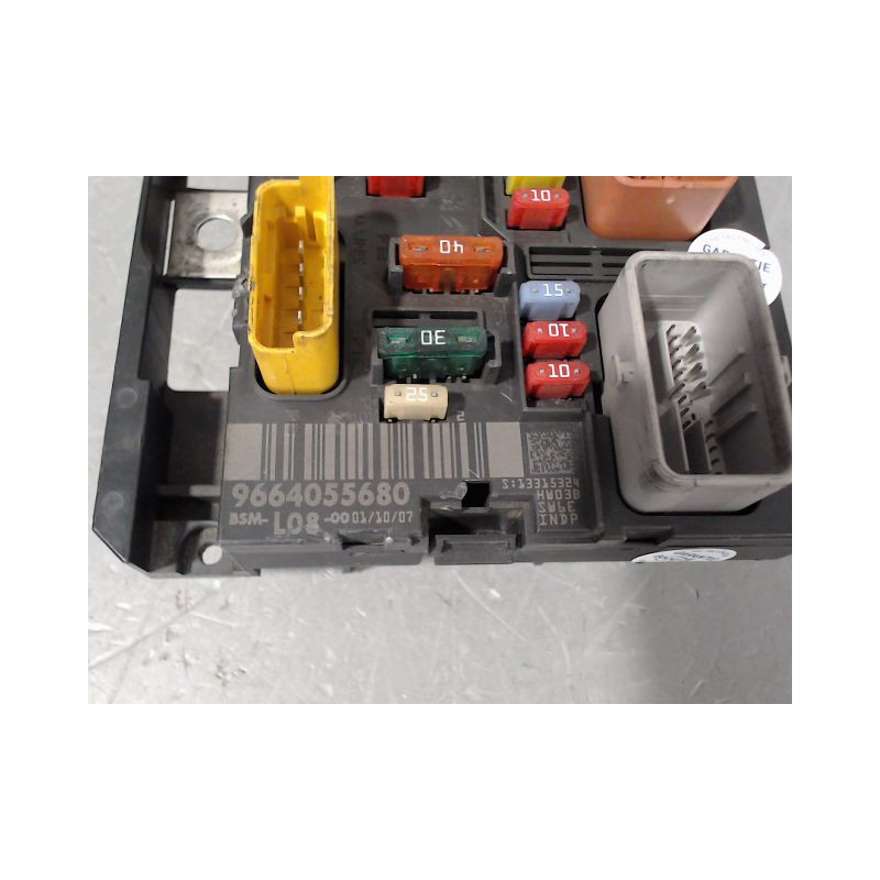 BOITE A FUSIBLES PEUGEOT 307 CC 2005-