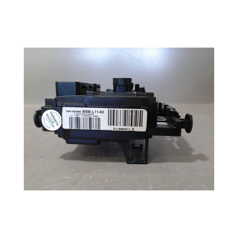 BOITE A FUSIBLES CITROEN C5 2004-2008