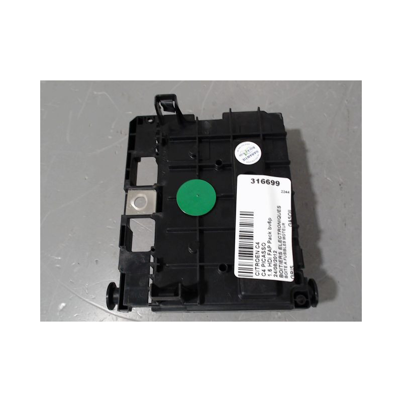 BOITE A FUSIBLES CITROEN C4 PICASSO