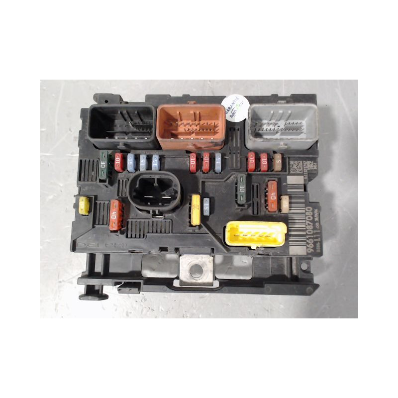 BOITE A FUSIBLES PEUGEOT 308 2007-