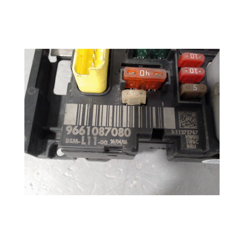 BOITE A FUSIBLES PEUGEOT 308 2007-