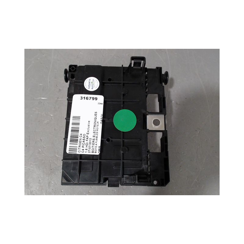 BOITE A FUSIBLES CITROEN C4 PICASSO