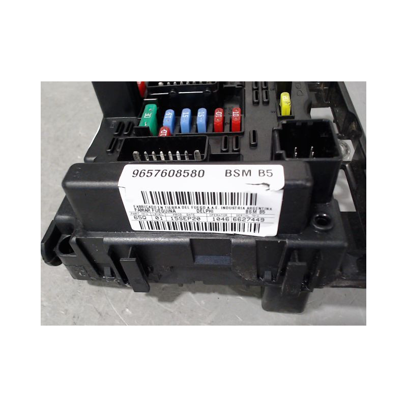 BOITE A FUSIBLES PEUGEOT 206+ 2009-