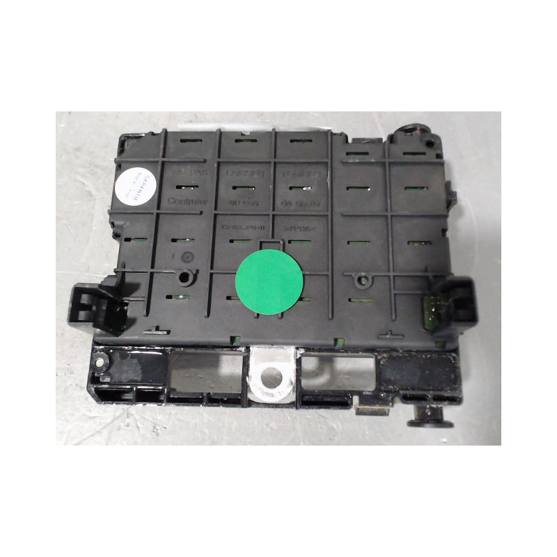 BOITE A FUSIBLES PEUGEOT 206+ 2009-