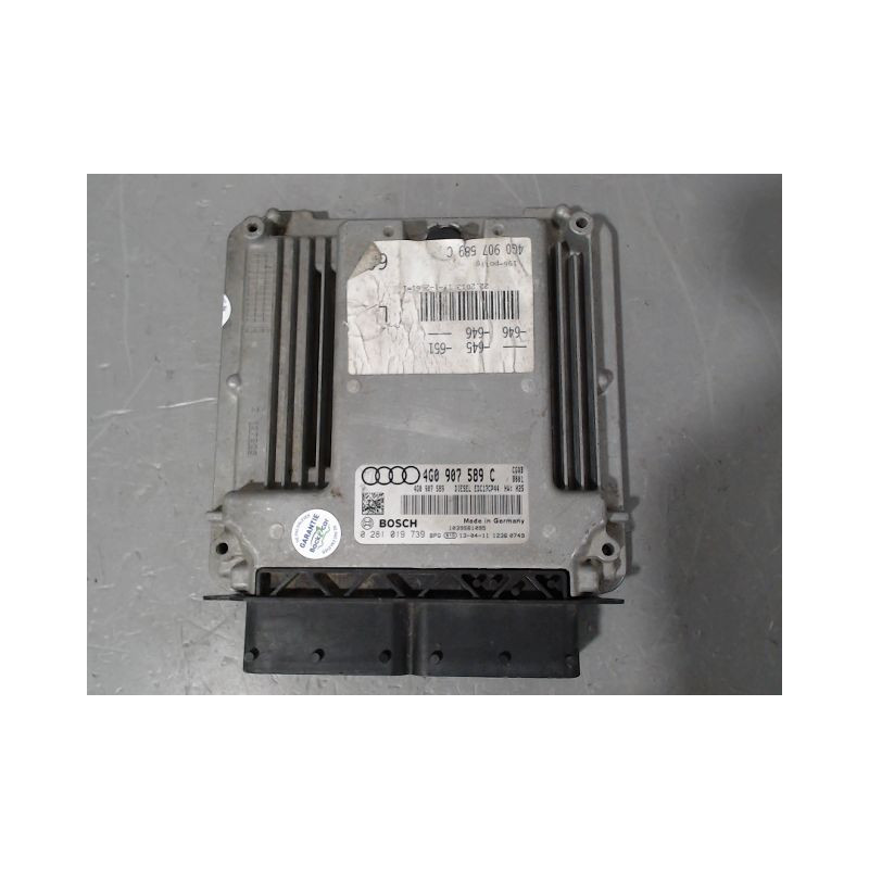 CALCULATEUR MOTEUR AUDI A6 2004-
